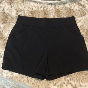 Columbia flat front pull on shorts